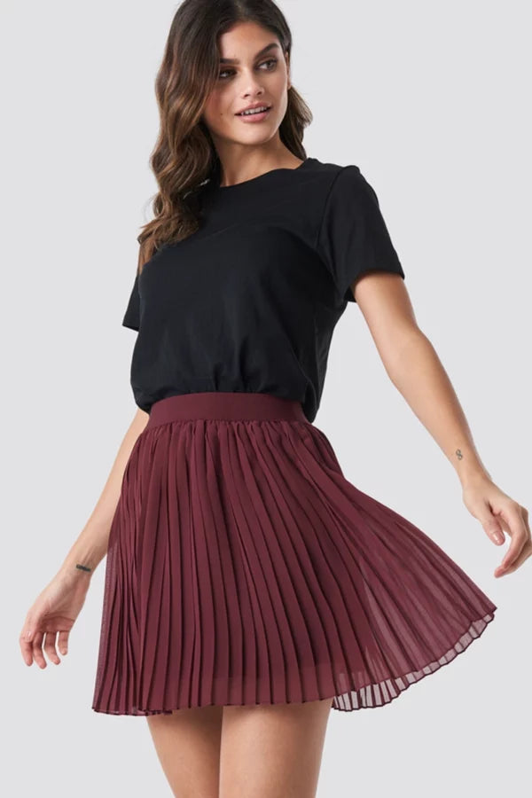 Mini Pleated Skirt Red Wine