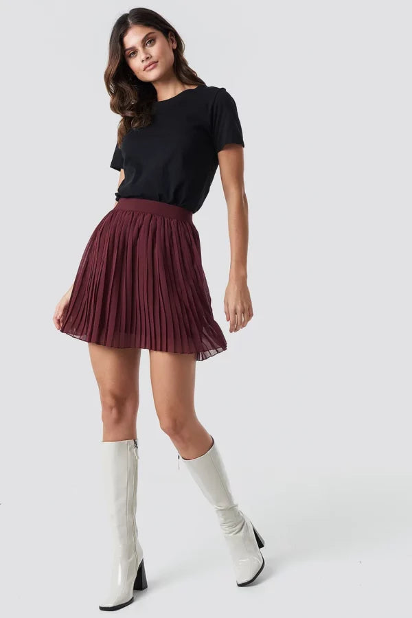 Mini Pleated Skirt Red Wine