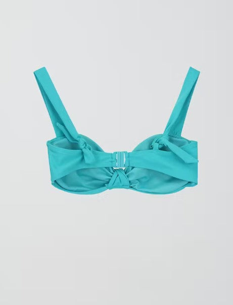 Tie knot bikini top