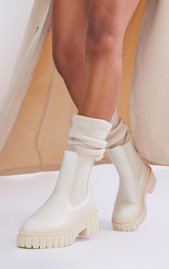 Cream Wide Fit Pu Cleated Chelsea Ankle Boots