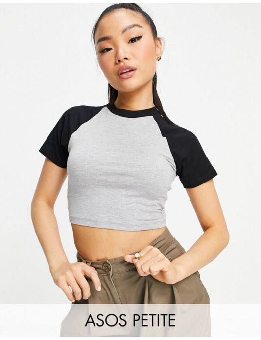 PETITE FITTED CROP TOP WITH CONTRAST