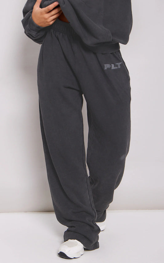 CHARCOAL WASHED BLOCK EMBROIDERED OVERSIZED WIDE LEG SWEATPANTS