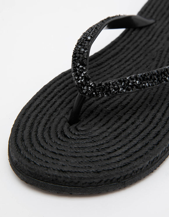 BLACK FLIP FLOPS WITH STRAW SOLE