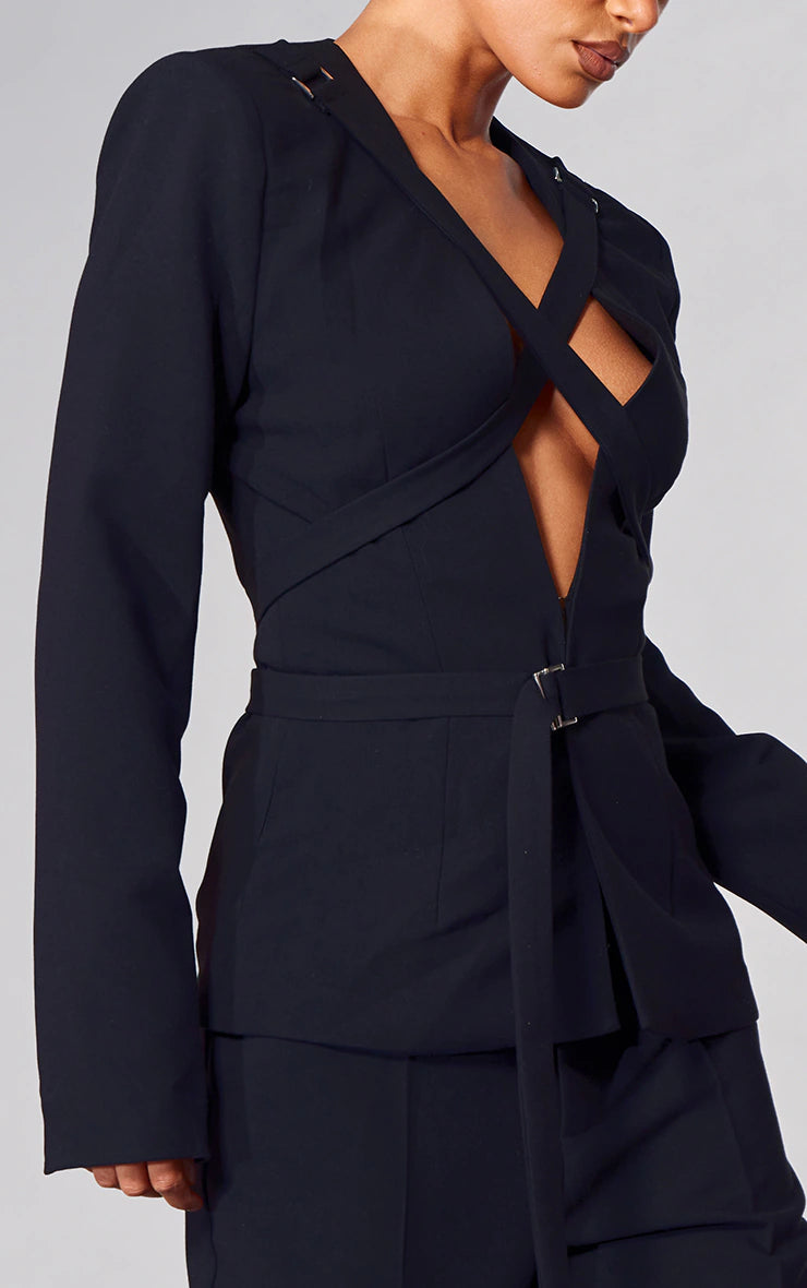 LABEL BLACK STRAP DETAIL CROSS OVER OVERSIZED BLAZER