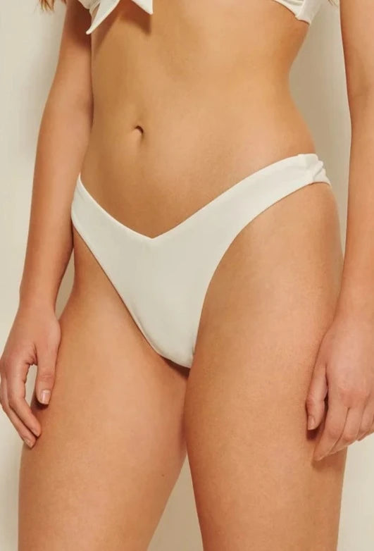 V-shaped Recycled Bikini Panty