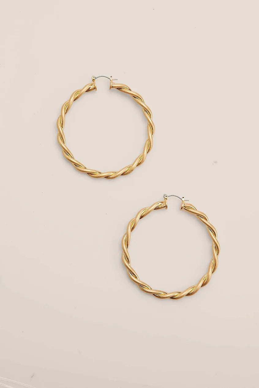 Twisted Big Hoops Gold